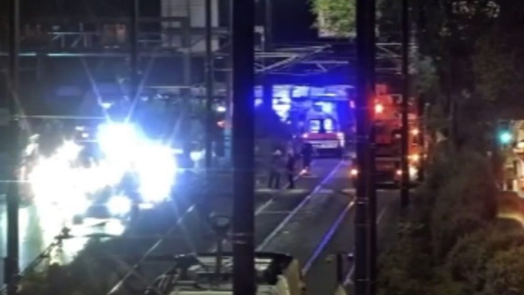 İstanbul’da iki tramvay kafa kafaya çarpıştı: Yaralılar var