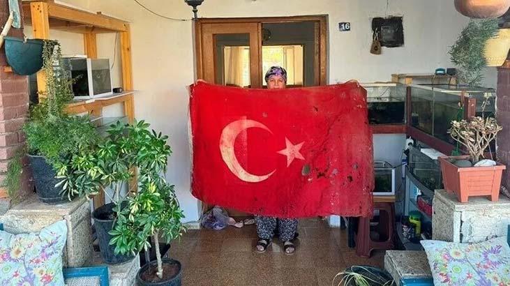 Kıbrıs Barış Harekatı’nın izlerini taşıyan Türk bayrağının yaraları sarılacak