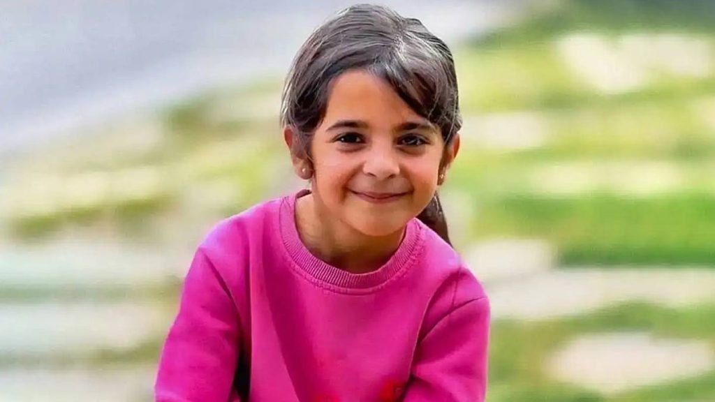 Narin Güran, ölümünün 2. yıl dönümünde mezarı başında anıldı