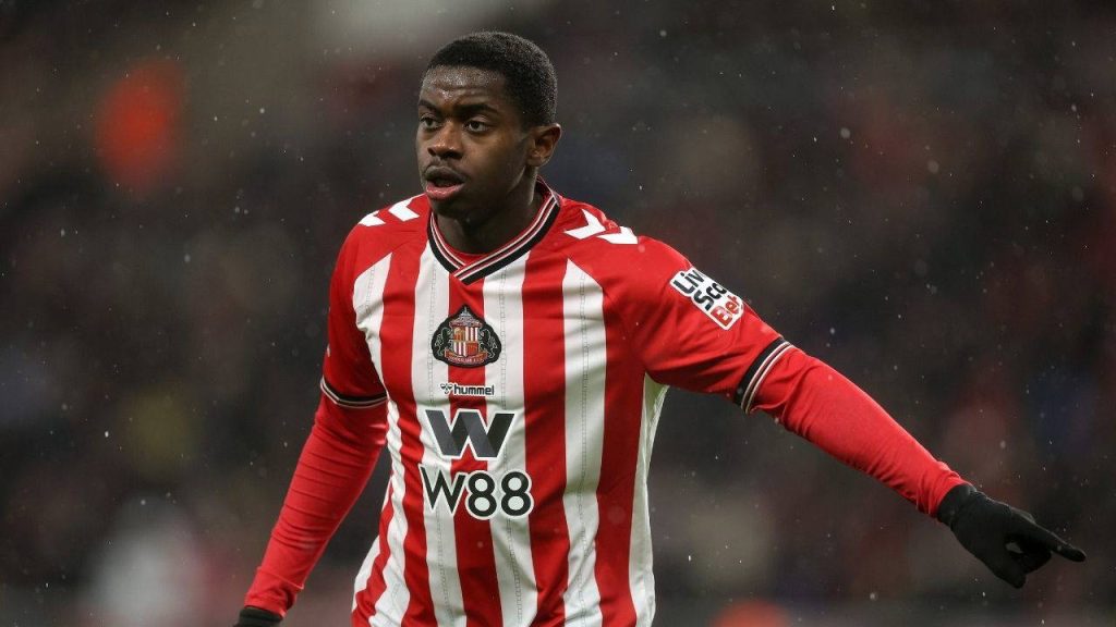 Noah Sadiki kimdir? Noah Sadiki kaç yaşında, nereli? Noah Sadiki hangi takımlarda oynadı? Galatasaray Noah Sadiki’yi transfer mi edecek?