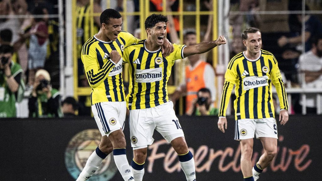Spor yazarları Fenerbahçe – Sturm Graz maçını değerlendirdi: ‘Elit kadro, elit oyun, mutlu Fenerbahçe!’