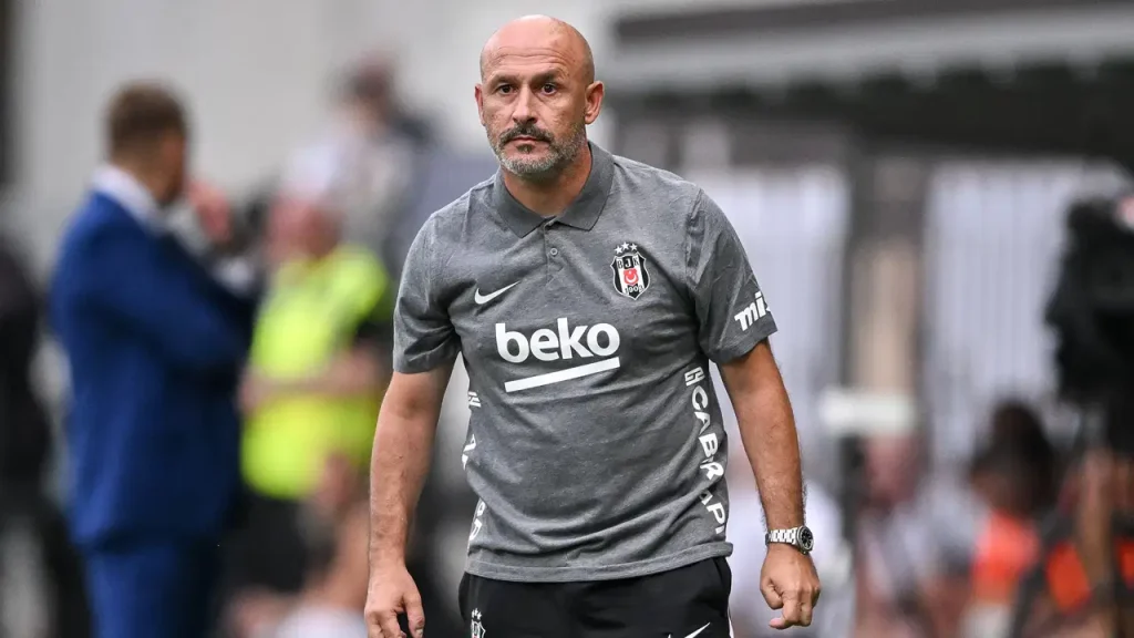 Spor yazarları Hradec Kralove – Beşiktaş maçını yorumladı: ‘Şaşırtan cesur kararlarıyla galibiyetin mimarı oldu’