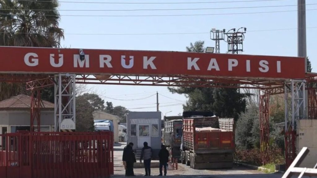 Türkiye’nin Suriye’ye açılan gümrük kapılarında çalışmalar sürüyor