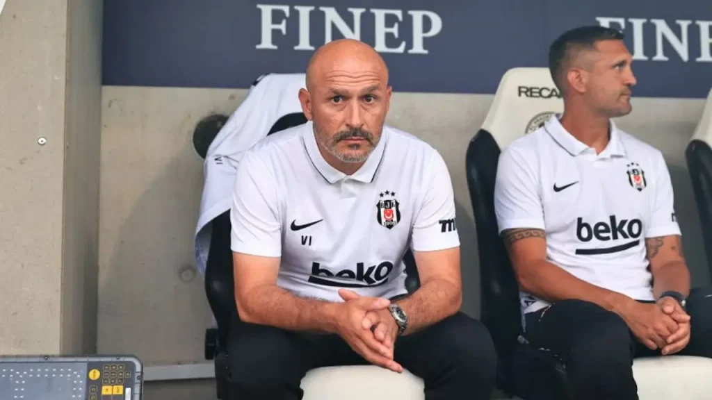 Vincenzo Italiano’dan galibiyet açıklaması: ‘Oyuna forvet ekledim çünkü…’
