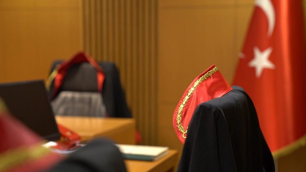Yeni adli yıl yarın başlıyor: Çok sayıda dava gündemde