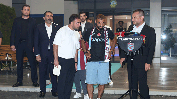 Yeni transfer Mohamed Salah Trabzon’a geldi! ‘Takıma katılmayı sabırsızlıkla bekliyorum’