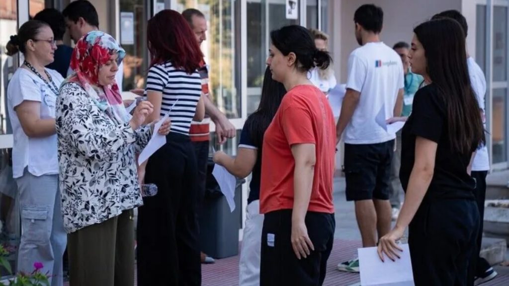 2026 KPSS’ye rekor başvuru: Kadın sayısı 1 milyonu geçti