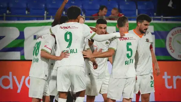 Alanyaspor’a Rizespor deplasmanında tek gol yetti!