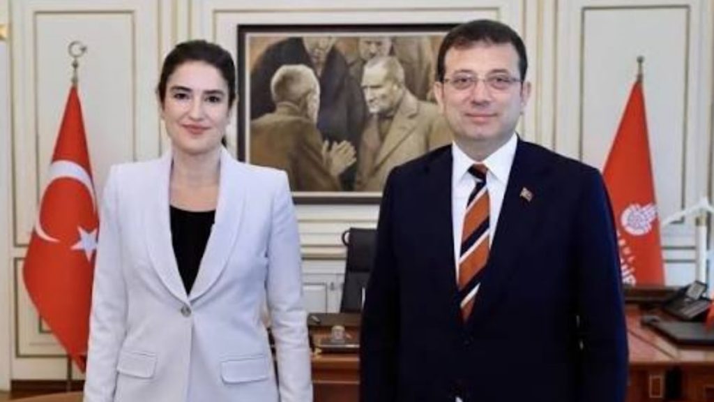 Ece Güner siyaseti bıraktı: İBB ve Aday Ofisi’ndeki görevlerinden istifa etti