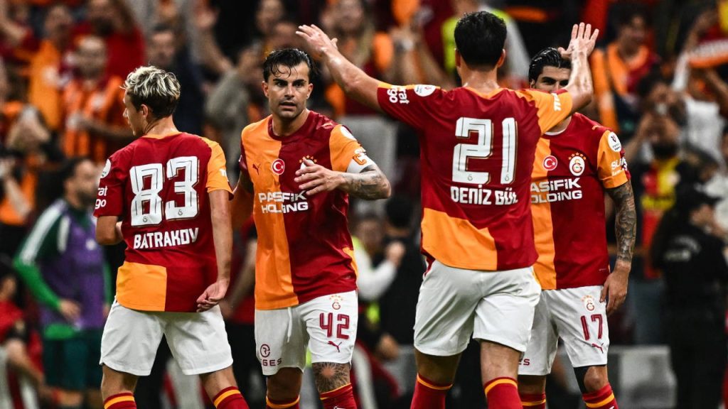Galatasaray üç puanı tek golle aldı: Galatasaray 1-0 Kocaelispor