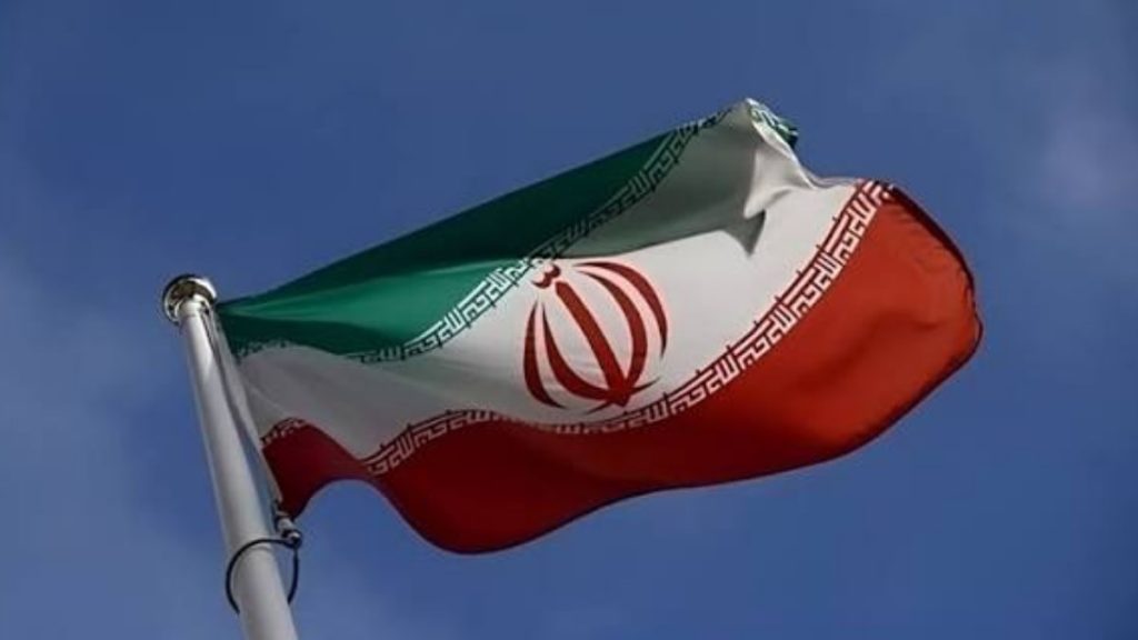 İran’dan Irak’taki ABD askeri varlıklarına saldırı açıklaması