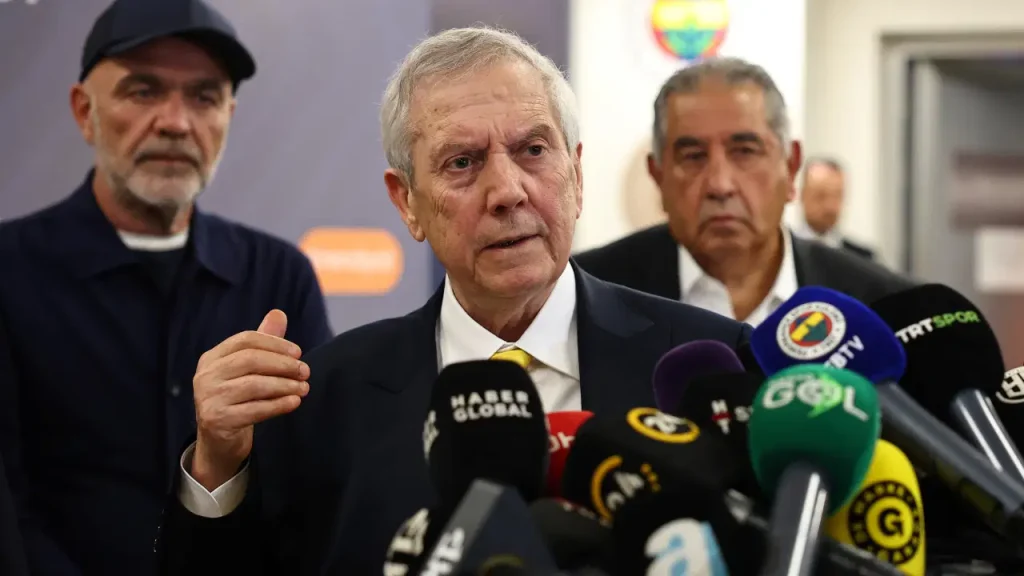 İstifa kararının ardından… Aziz Yıldırım’dan İsmail Kartal açıklaması!