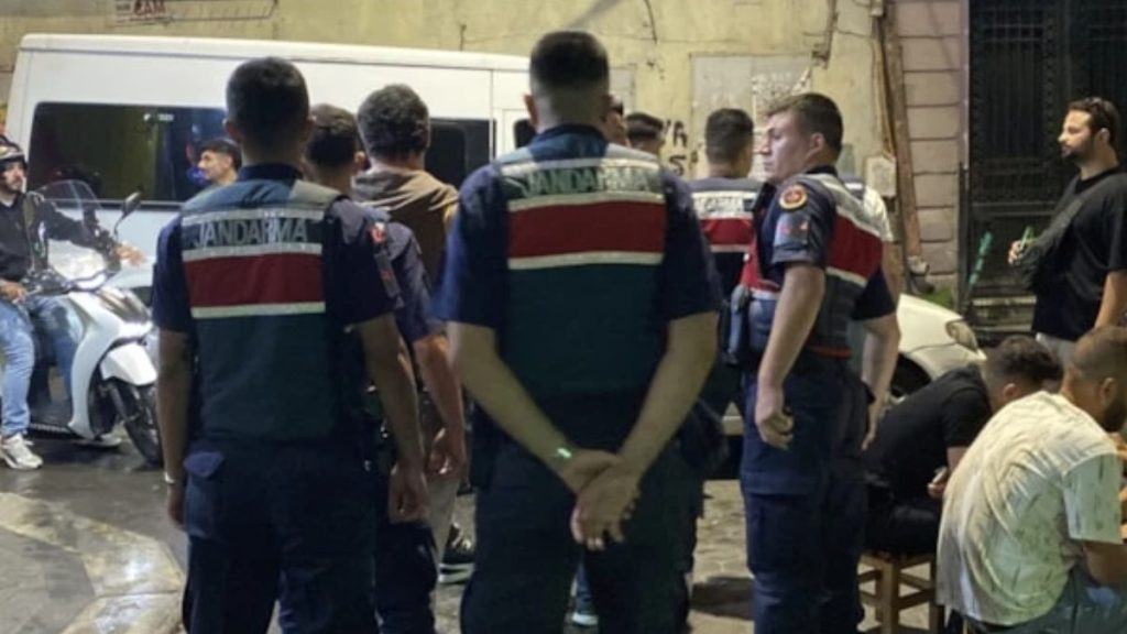 Kaos GL soruşturmasında 21 gözaltı