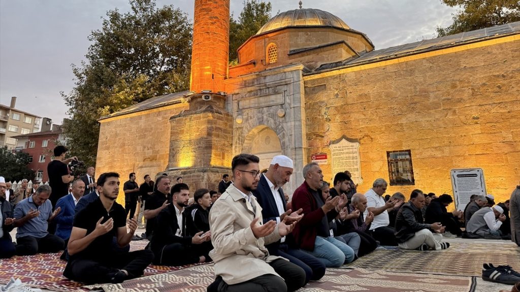 Kırşehir’de 39. Ahilik Haftası, namaz ve dualarla başladı
