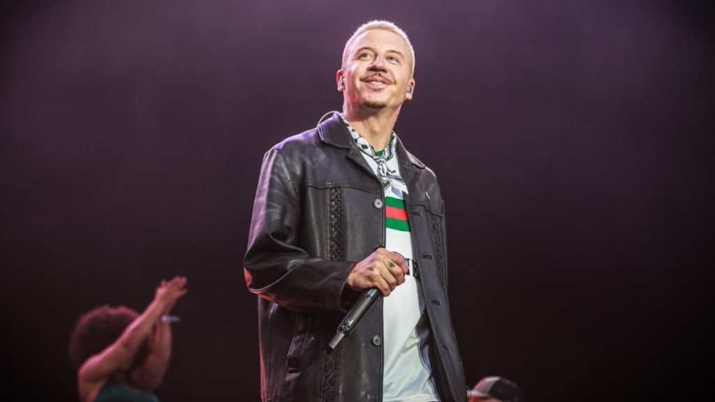 ‘Özgür Filistin’ diyen ABD’li rapçi Macklemore, Ed Sheeran’ın turnesinden çıkartıldı