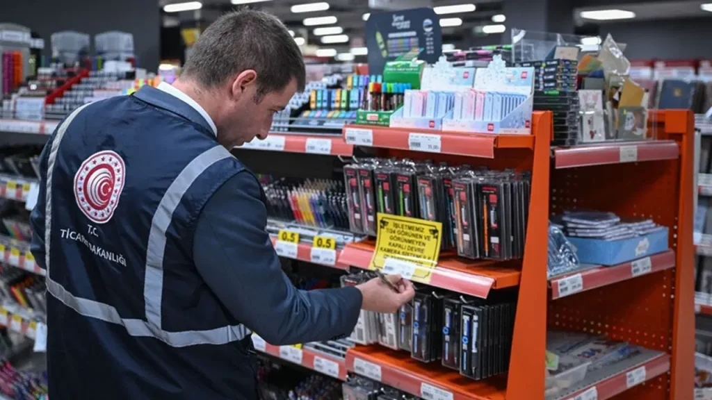 Ticaret Bakanlığı’ndan ‘güvenli okul alışverişi’ uyarısı