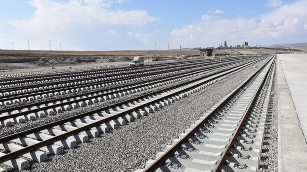 Türkiye’den küresel lojistik merkez hedefi