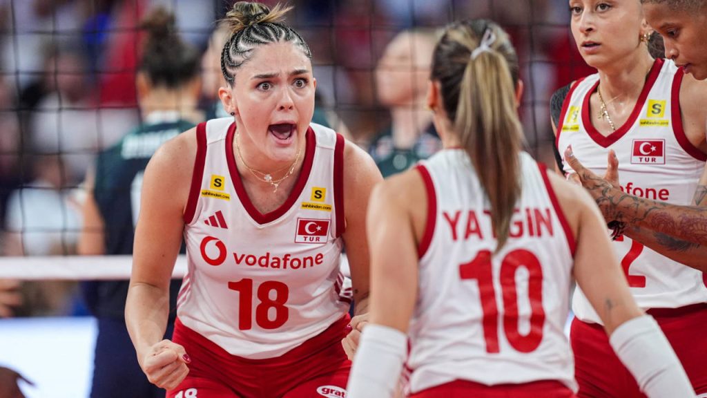 Zehra Güneş’ten altın madalya açıklaması: ‘Üst üste ikinci kez şampiyon olmak hayalimdi’