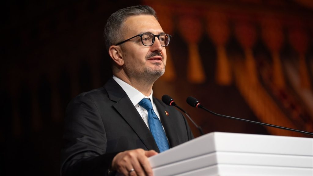 Burhanettin Duran’dan Türk Devletleri Teşkilatı paylaşımı