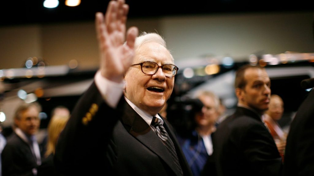 Milyarder Warren Buffett’ın 48 yıldır su içmediği ortaya çıktı