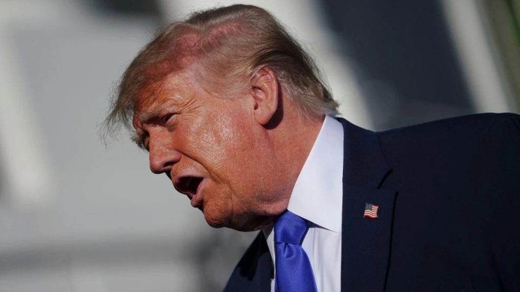 Trump, Rusyaya yeni yaptırım isteyenleri ‘aptal’ olarak nitelendirdi